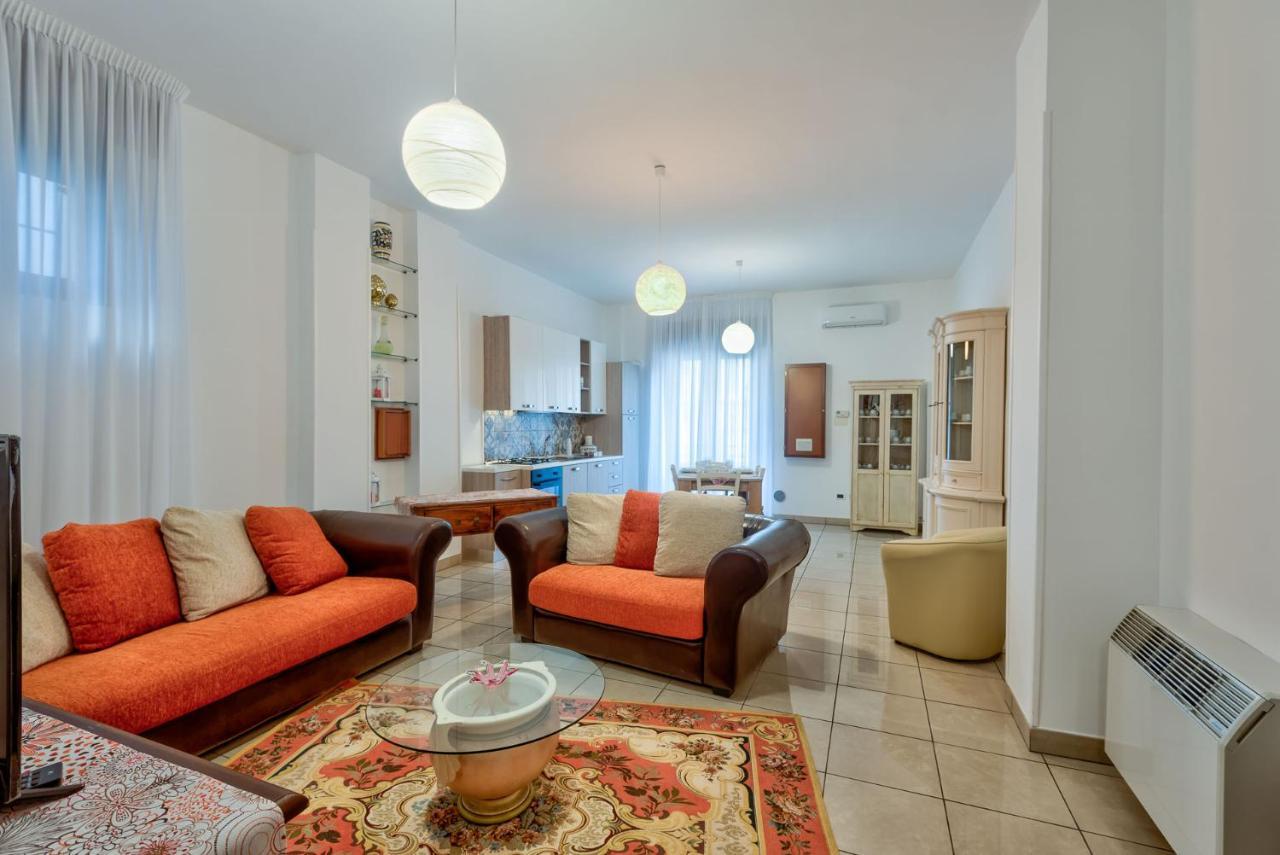 Casa Vacanza Binario 35 Челие Месапика Екстериор снимка